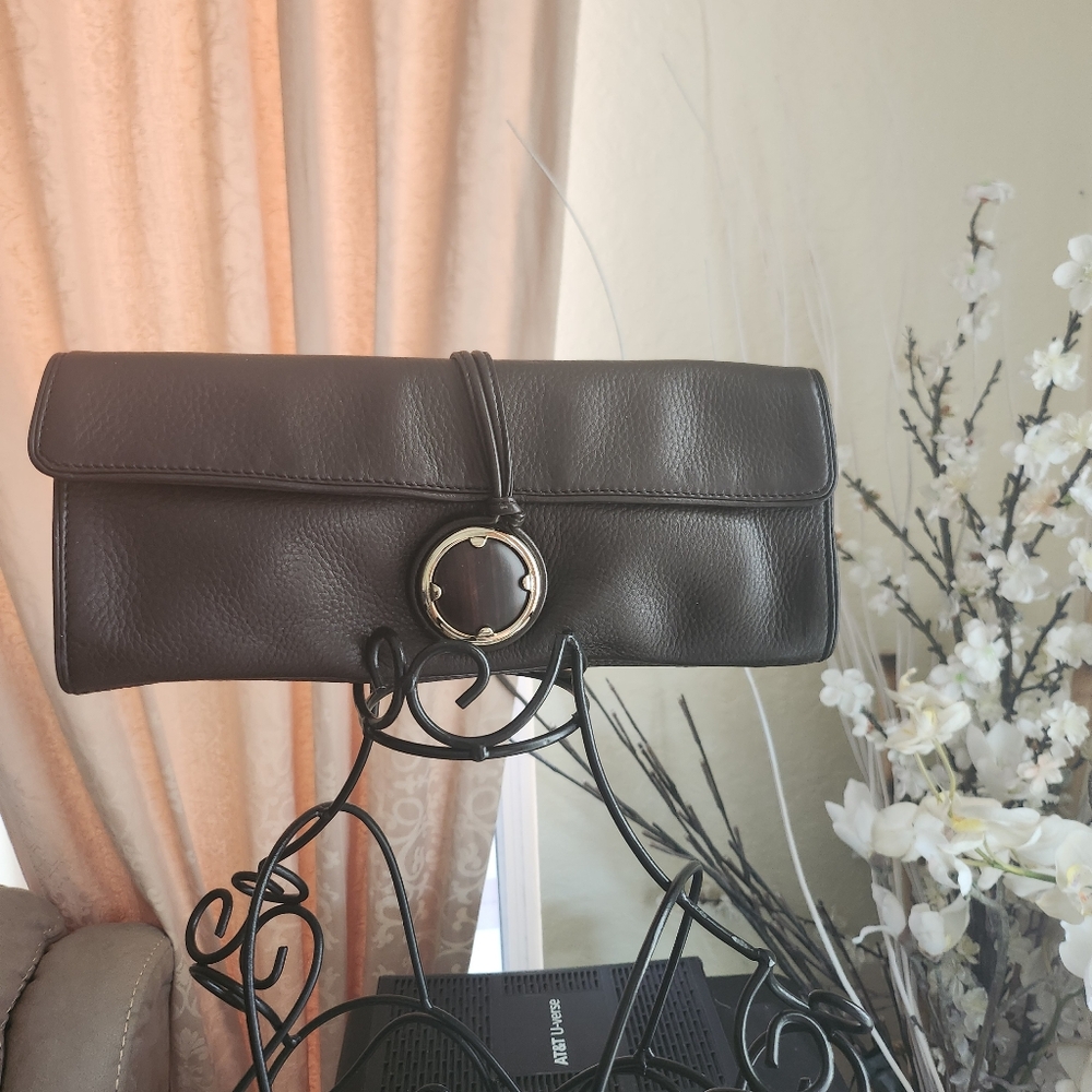 Elie Tahari clutch